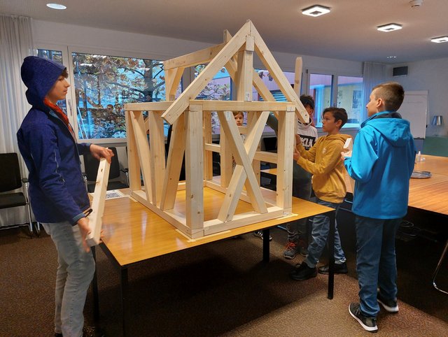 Zukunftstag bei ERNE AG Holzbau Zukunftstag bei ERNE AG Holzbau