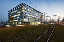 Bürogebäude PORTIKON