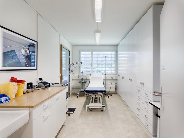 Einkaufszentrum Liebrüti, Kaiseraugst - Behandlungszimmer Zahnartz