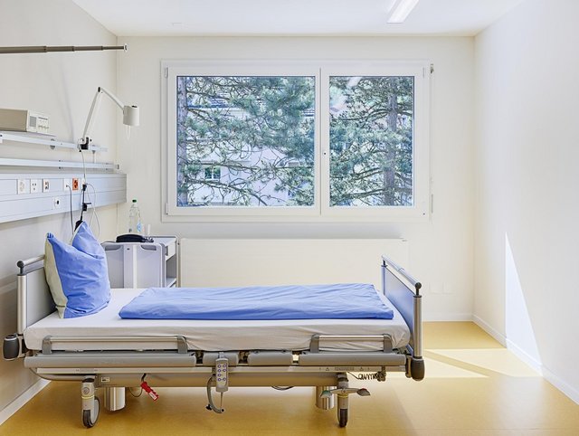 Geriatrische Klinik, St.Gallen - Bettenstation mit modernen Einrichtungen