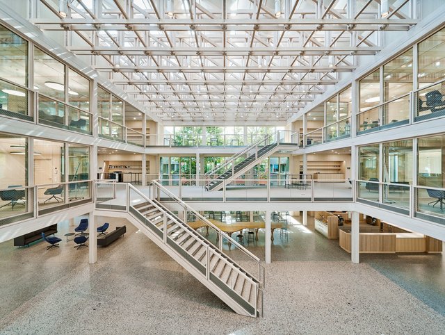 Büro Erweiterungsbau ERNE AG Holzbau Büro Erweiterungsbau ERNE AG Holzbau